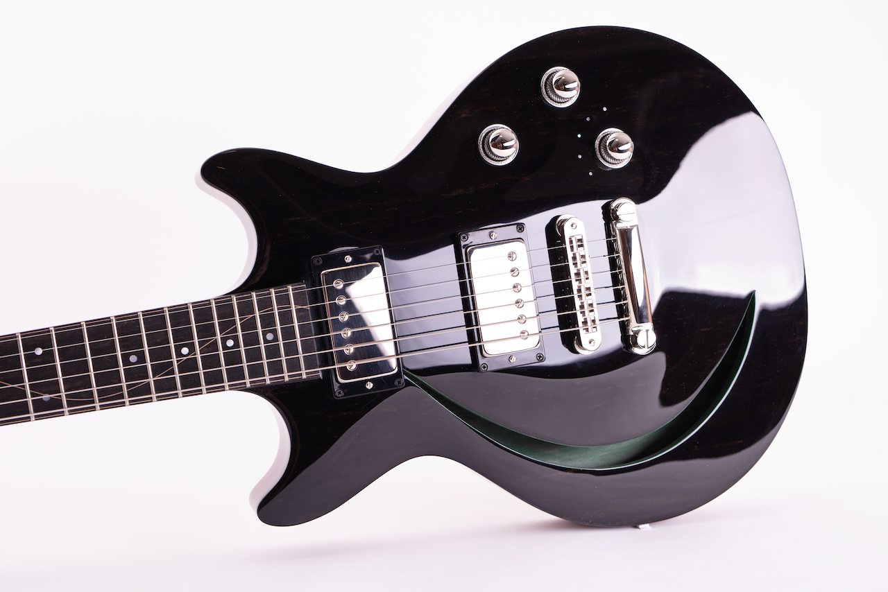 James-Collins-ebony-light-9858